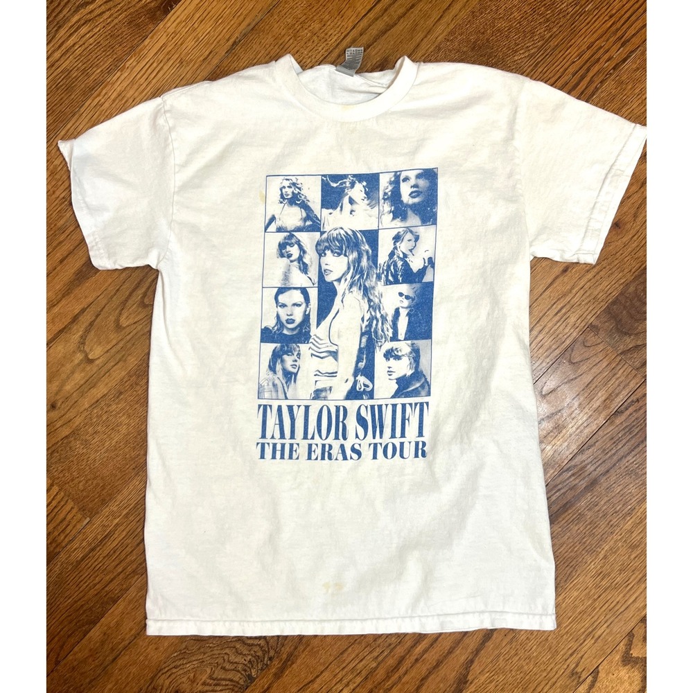 Taylor Swift The Eras Tour Concert T-Shirt Blue Graphic Off-White Mens Small